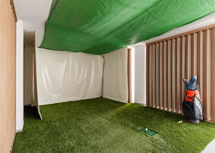 Luxury Agnieto - The View * フエンヒロラ