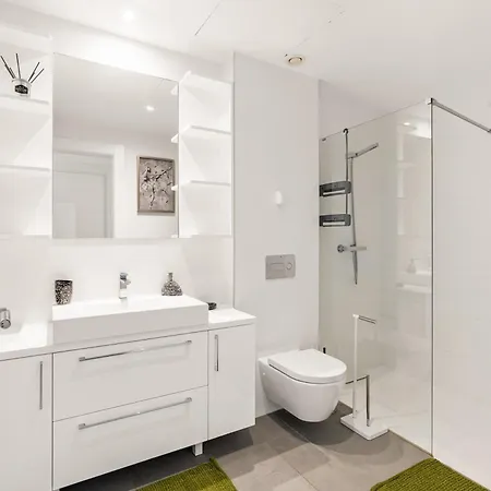 Luxury Agnieto - The View פואנגירולה