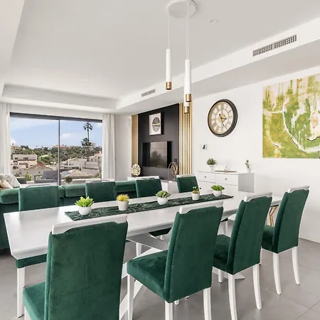 Apartment Luxury Agnieto - The View