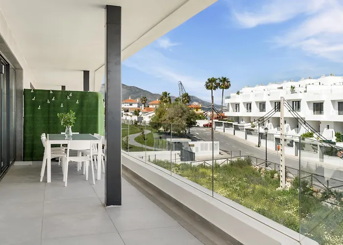 Luxury Agnieto - The View Apartment