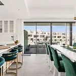 Luxury Agnieto - The View